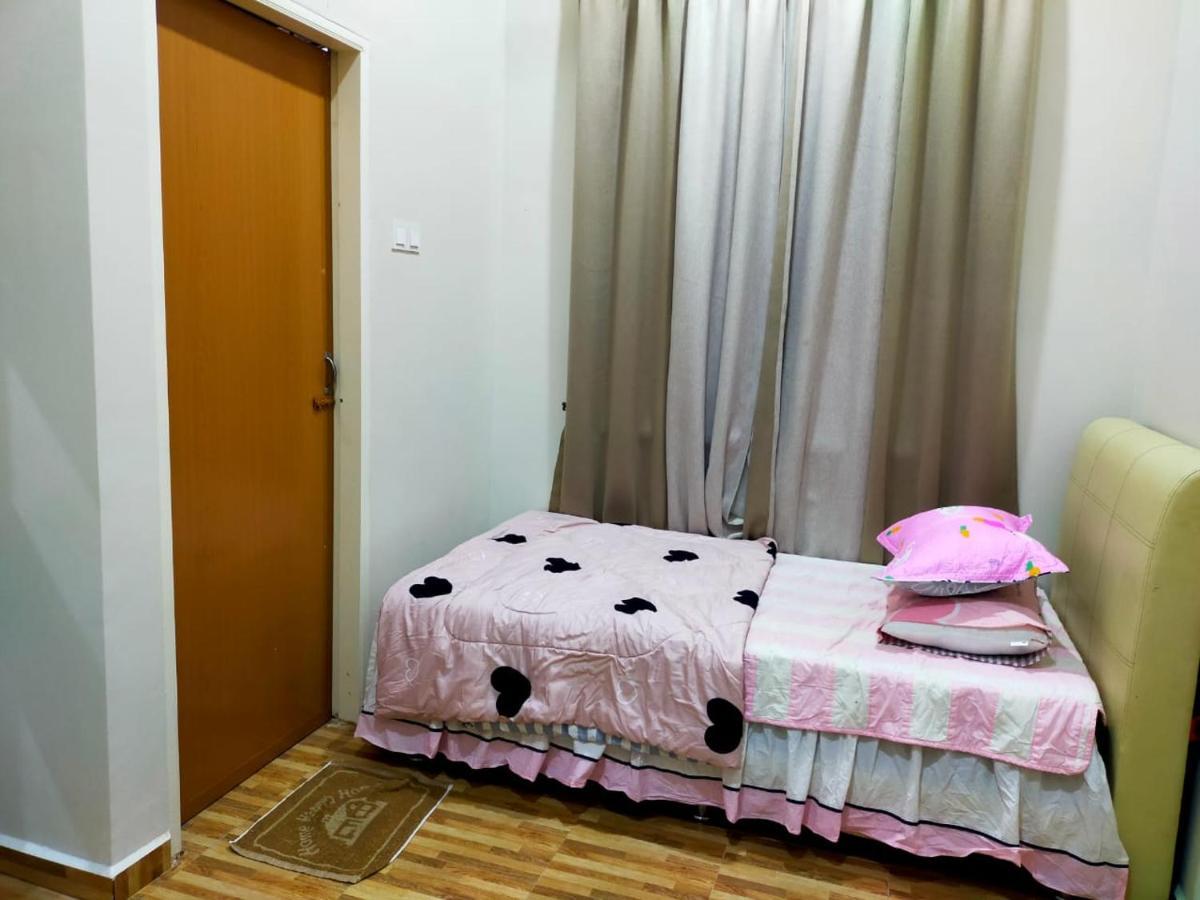 Sya Al-Yahya Homestay Kuala Terengganu Exterior foto