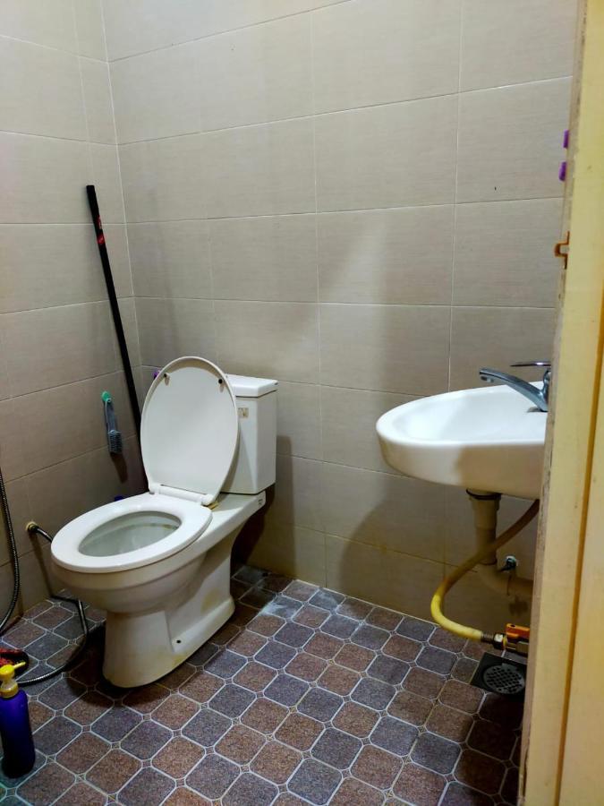Sya Al-Yahya Homestay Kuala Terengganu Exterior foto